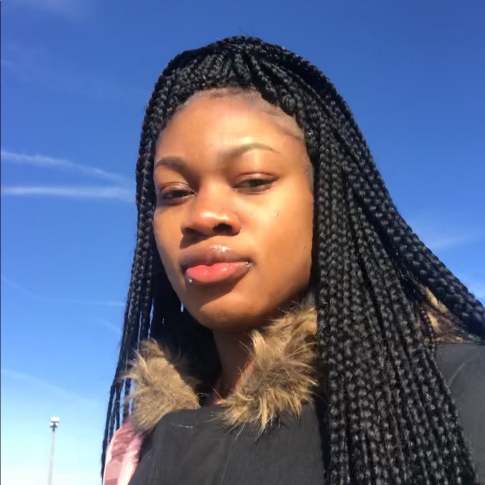 Meet your Posher, Jessica